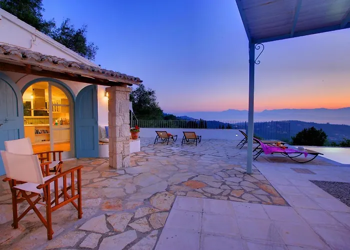 Artist'S House By Rastonivillas - Villa In Paradise, Pool & Top Views! * Viggla
